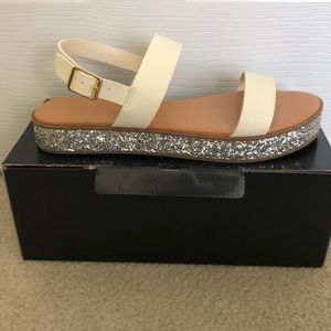Glitter Flatform Sandals